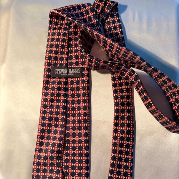 Steven Harris Tie (red/navy) - Picture 3 of 3